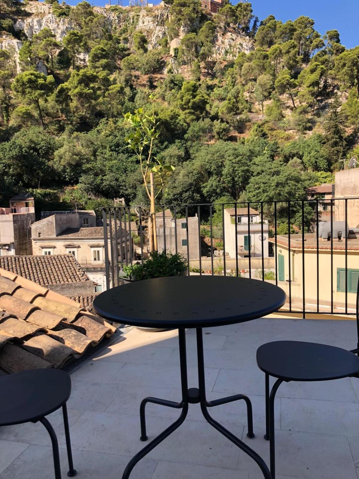 Acciana Rooms Modica Exterior foto
